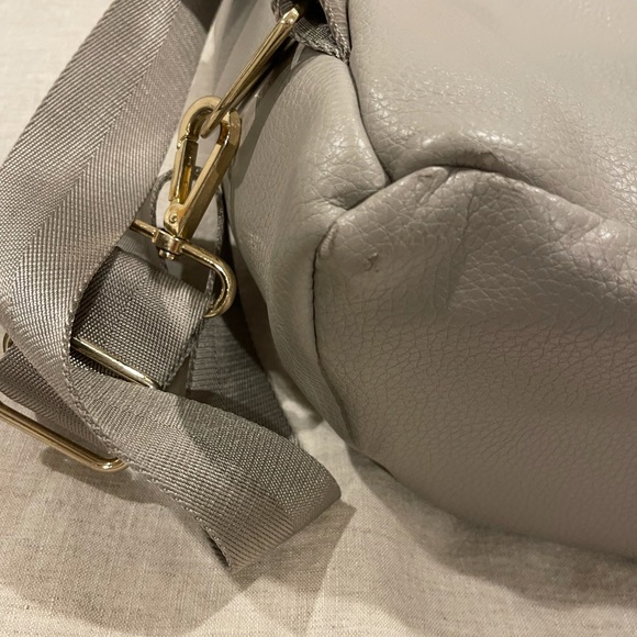 Fawn Design Backpack - Picture 3 of 4